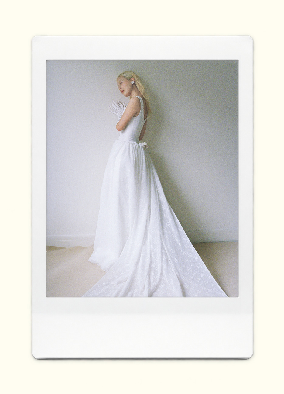 Look 18 from Puella Aeterna 2027